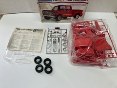 VINTAGE MONOGRAM 1/24 SCALE FORD F-150 RANGER MODEL KIT SEALED INSIDE