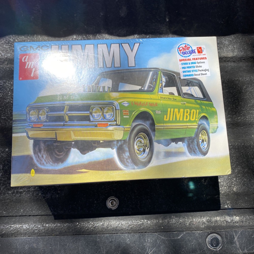 GMC JIMMY model kit Retro Deluxe AMT Round2 #1219 SEALED Jimbo