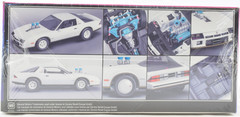 Revell 1982 Chevy Camaro Berlinetta Street Machine 1/25 Model Car Kit 14582