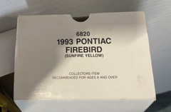 AMT/ERTL 1994 DODGE VIPER RT/10 Dandelion Yellow Pearlcoat Plastic NIB