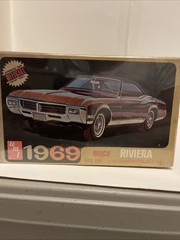 1969 Buick Riviera Factory Sealed. Y 915 – 200