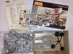 Monogram “World of Outlaws” Sprint Cars 1:24 Scale Plastic Model Kits Lot of 4
