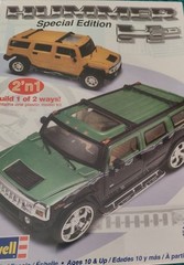 REVELL HUMMER H2 2N 1