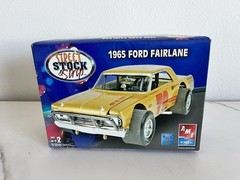 AMT ERTL 1965 FORD FAIRLANE STREET STOCK & STRIP Model Kit