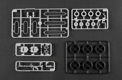 Trumpeter 00953 1/16 German Sd.Kfz.165 Hummel Model Kit (Late Production)