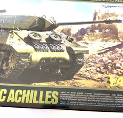 1/48 Tamiya Tank Destroyer M10 British Achilles Sealed with 2 soldiers & extras