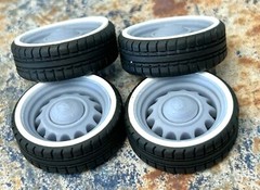 Resin 22 In. “Artillery” Restomod Wheels, W/ One Inch Whitewalls,1/24 1/25 Scale