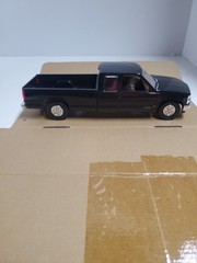 1994 Chevrolet C-1500 Extended Cab Black dealer promo 1/25 AMT Ertl