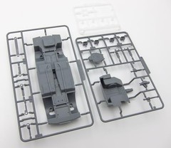 Fujimi ISD-019 Trueno AE86 Carbon Bonnet Takumi Fujiwara 1/24 Plastic Model Kit