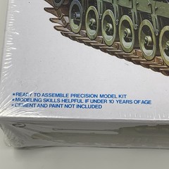 Tamiya 35210 1/35 Model Kit British Infantry Tank Mk.IV Churchill Mk.VII