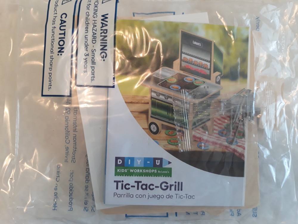 Lowe’s Build and Grow Tic Tac Grill Wooden Craft Kit New In Package