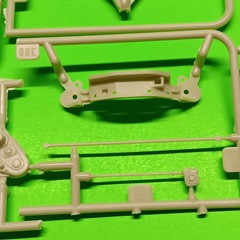 Frame Lifted Off Road 1/25 1971 Ford F-250 Custom 4×4 Pickup Truck Moebius Model