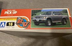 Aoshima 1/24 Toyota Hilux 4WD Pickup Truck Model Kit New