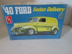 AMT T149 ’40 Ford Sedan Delivery 1940 “STREET RODS” 1/25 Model Car SEALED BOX