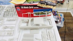AMT Ertl 1970 Monte Carlo Lowrider Model Kit Skill 2 Open Complete See Photos