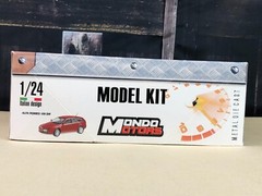 OPEN BOX Mondo Motors Italy 1:24 Metal Diecast Model Kit ALFA ROMEO 159 SW