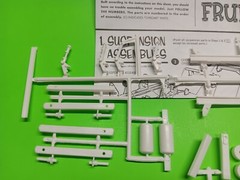 F-2 Tandem Suspension Front Support Legs 1/25 Fruehauf Van Trailer AMT Tractor
