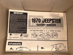 MPC 1970 JEEPSTER SAFARI WAGON 1/25 STARTED FOR PARTS ONLY