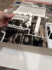 REVELL MERCEDES BENZ 190E ORIGINAL KIT CIRCA 1986! VMCP!