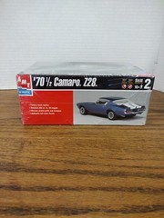 AMT ERTL Chevy 70-1/2 Camaro Z28 model kit NEW FACTORY SEALED BOX 2001 VINTAGE