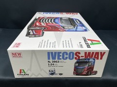 1/24 Iveco S way Platz Italeri assembly type Collectables 17+