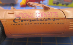 AMT 1994 CORVETTE CONVERTIBLE CARAVAN LIMITED EDITION 1:25 MORE LISTED
