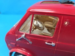 Vintage MPC 1-3062 1977 Ford Visible Van uilt-up Plastic Kit Project READ
