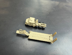 1/200 M1070 Heavy Tractor Trailer Tank Miniature Model 1pcs