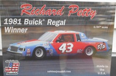 SALVINOS #43 STP RICHARD PETTY 1981 BUICK REGAL NASCAR STOCK CAR KIT – 1/24