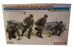 Dragon 1/35 1st Fallschirmjäger Division Holland 1940 Model Kit