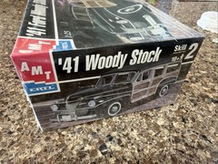 AMT ‘41 FORD WOODY STOCK FACTORY SEALED KIT! CIRCA 2001! VMCP!