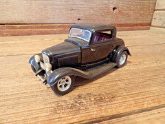 Vintage FORD Coupe Car Built Model Kit – JUNKYARD PARTS!