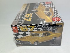 AMT 1967 Chevy Chevelle Pro Street 2T 1/25 Scale NEW/Sealed Model Kit