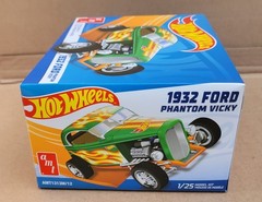 AMT Hot Wheels 1932 Ford Phantom Vicky Opened All Parts Sealed 1:25 Kit #1313