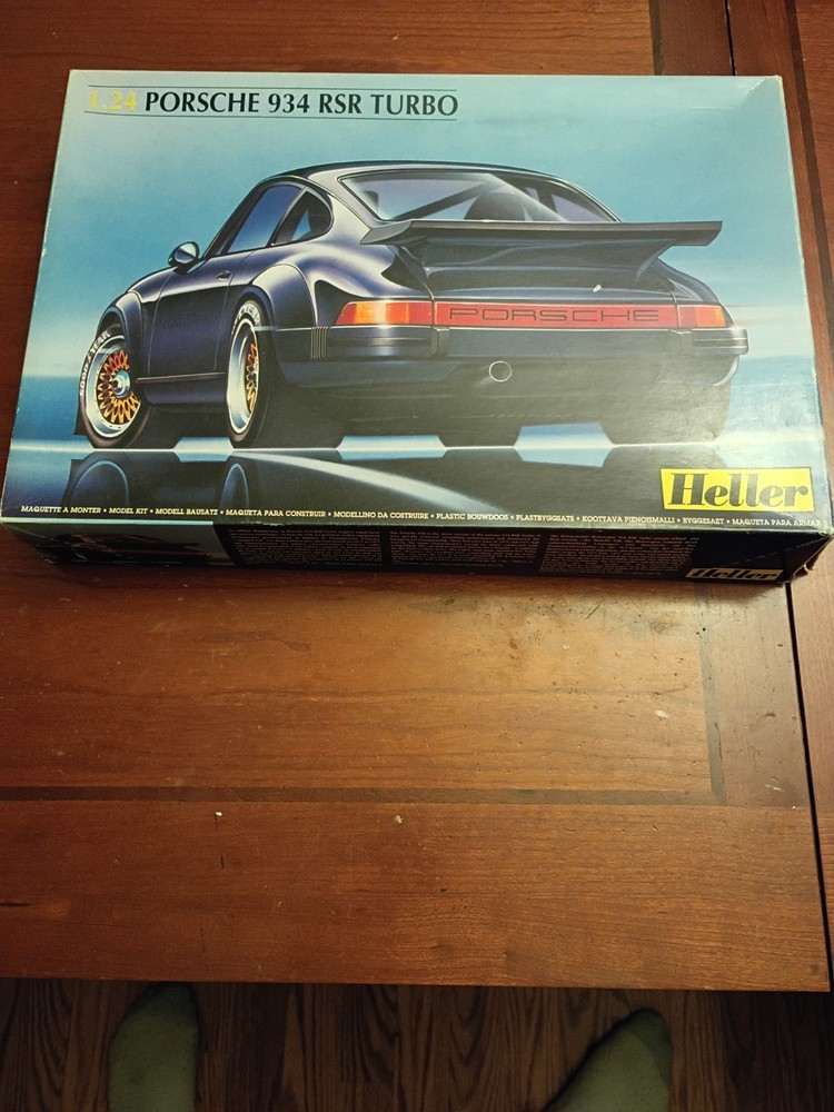 Heller 1/24 Porsche 934 Carrera RSR with Bonus Fred Cady Sunoco racingdecal !