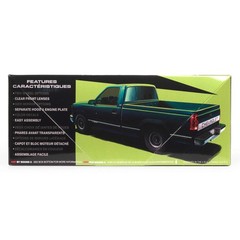 AMT 92′ Silverado Shortbed Fleetside Easy Build 125 AMT1408M Plastics Car/Truck