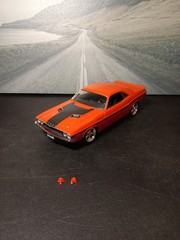 Revell Street Burner ’70 Dodge Challenger 2’n1 RT/ 1:25 Well Built Kit 4213 S6