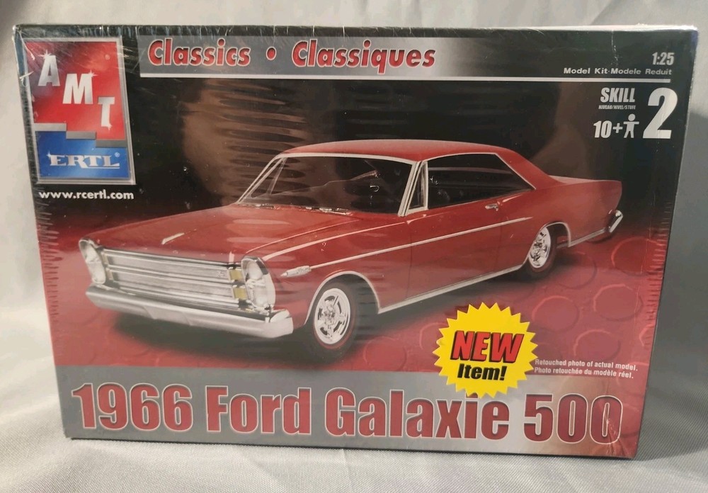 1966 Ford Galaxie 500 1:25 Scale (31546) Model Kit AMT / ERTL 2004, New/Sealed