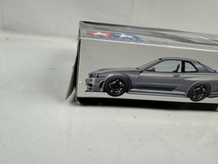 Tamiya NISMO Nissan Skyline GT-R (R34) Z-tune 1:24 24282 Model Kit