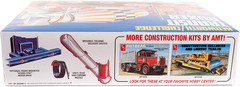 Round 2 Unknown Kenworth/Challenge Transit Cement Mixer 1:25 Scale Model Kit (1