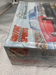 SOX & MARTIN ’67 PLYMOUTH GTX MOTOR SPORTS MODEL KIT REVELL 1:25 NEW SEALED 2012