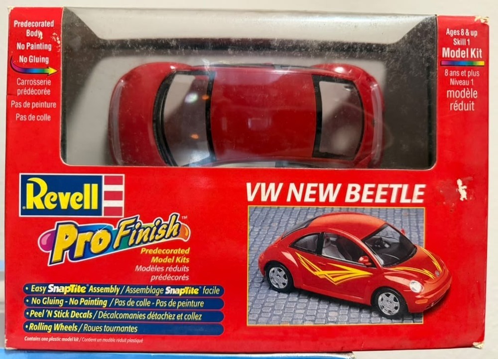 Revell VW NEW BEETLE Pro Finish 1:24 Scale #85-1337 _ NEW SEALED – Plastic Model