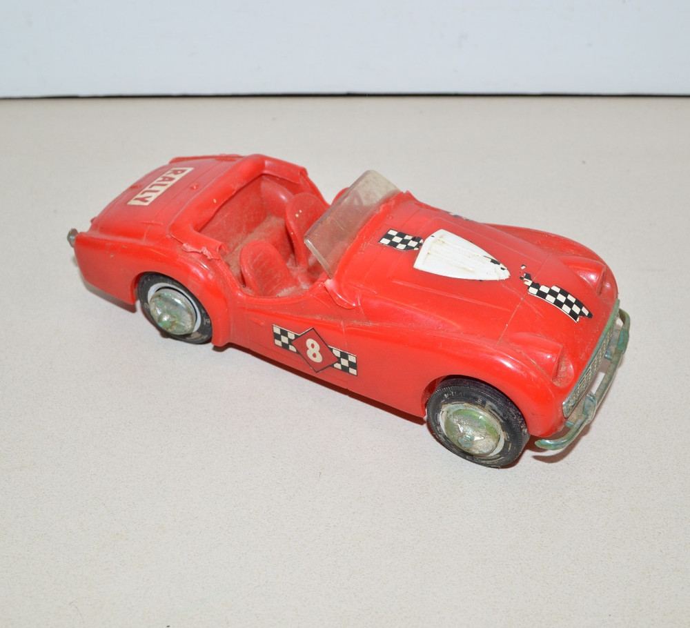 Vintage HUBLEY 1956 TRIUMPH TR-3 ROADSTER Plastic 1/25 Scale Model Car