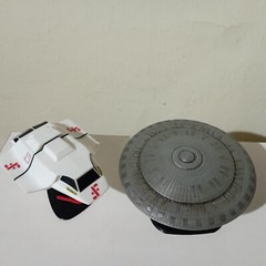 V Visitor skyfighter and mothership 6 inches model with open gates and air bases