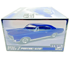 MPC 1:25 SCALE ” 1967 PONTIAC GTO ” PLASTIC MODEL KIT MPC710L/2