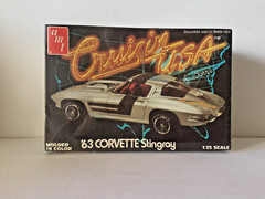 Sealed AMT ’63 Corvette Stingray Cruisin USA George Barris Model Kit #2258 1:25