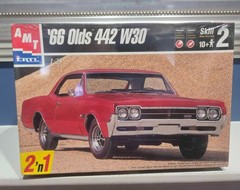 AMT ERTL 66 Olds 442 W30 Car 2 in 1 Stock Or Custom 1:25 Factory Sealed Kit 6268