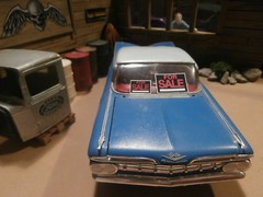 4 PRE-CUT GARAGE DIORAMA FOR SALE SIGNS 1:24 1:25 SCALE MODEL CAR & PICKUP TRUCK