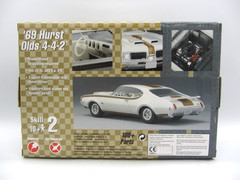 AMT Proshop 1969 Hurst Olds 4-4-2 Plastic Model Kit 1/25 Scale New Old Stock!!!
