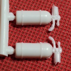 Fire Extinguisher 1960 Chevy Corvette 1:25 Scale Model Car Part MPC